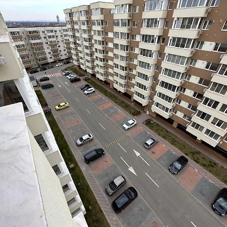 Apartament Lux Bacovia 2 Apartment Bacau Exterior photo